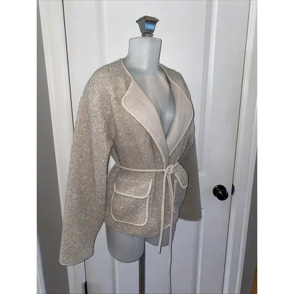Haven Well Within Beige Sherpa‎ Belted Cozy Jacket Size Small New with Tags Vests